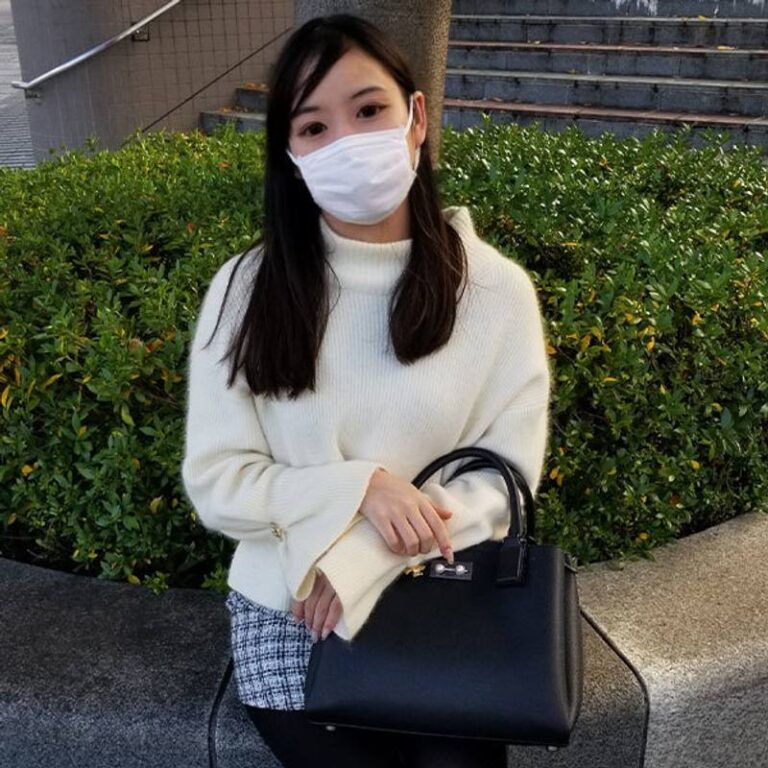 【ハメ撮り・中出し】京美人の女子大生に生挿入強制中出し。こんな美人なコは、させてくれない奇跡的なハメ撮り動画になりました。