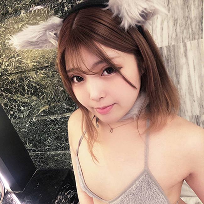 あのJ●リフレのNo.1ハーフ系美女まいちゃんにセクシー猫耳コスで生ハメ中出しSEX!!