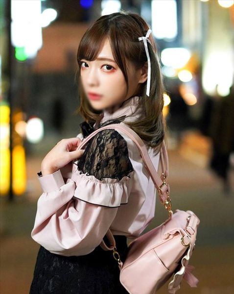 渋谷駅前でロxロxぴえんをナンパで捕獲。首絞め喉奥イラマで涙目中出し卍【ガチ逝きかける】