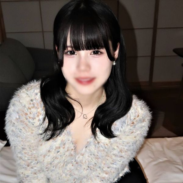 【春休み温泉ハメ旅】〈鬼カワ清楚系〉都会を離れて温泉町へ！露天風呂でちんぽジュボジュボおしゃぶり～興奮しちゃって生挿入＆膣奥ずっぽしバイブ責め！